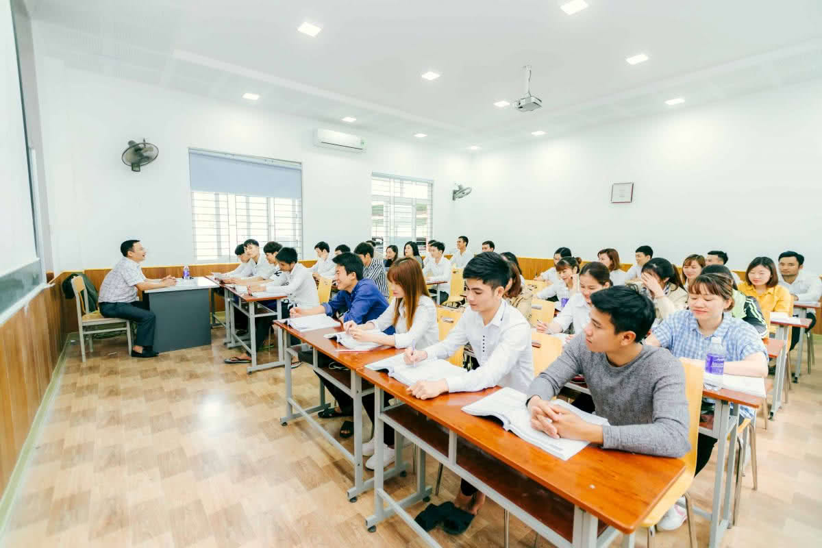 Cao đẳng KTCN Việt Nam – Hàn Quốc